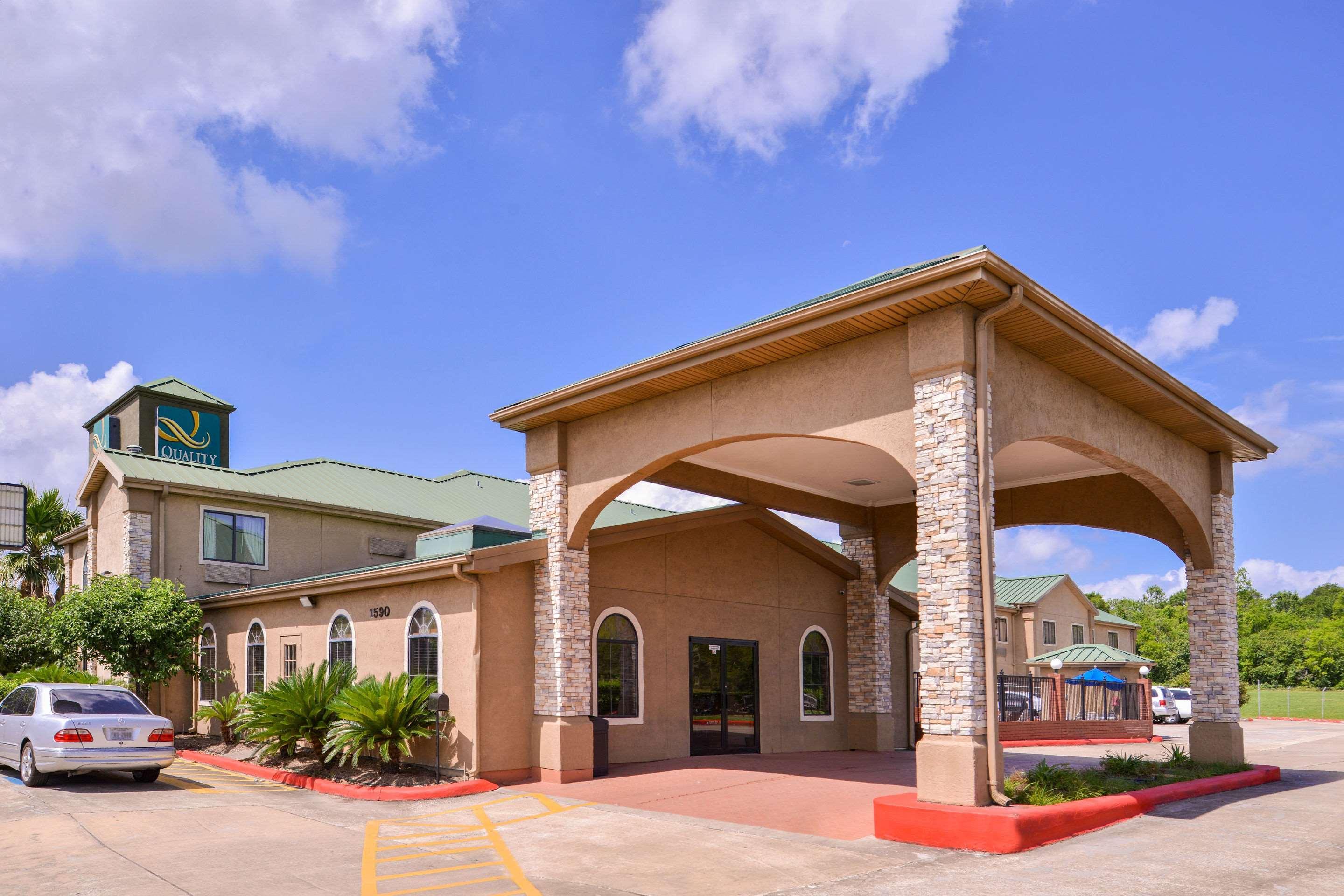 Quality Inn & Suites Beaumont Exterior foto